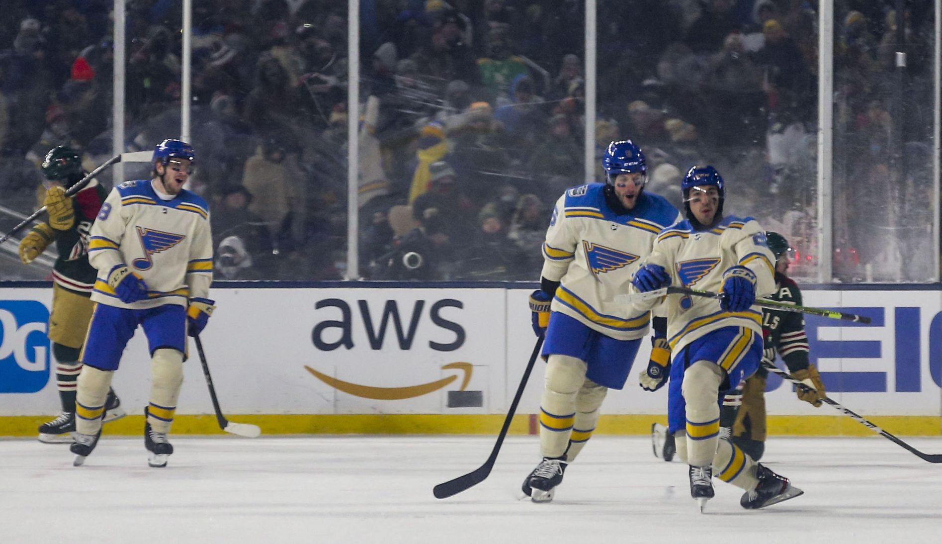Blues and Wild face-off in Winter Classic